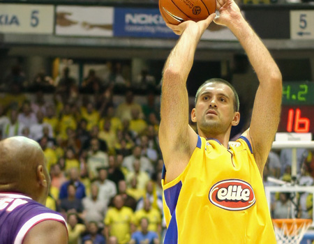 Nikola Vujčić